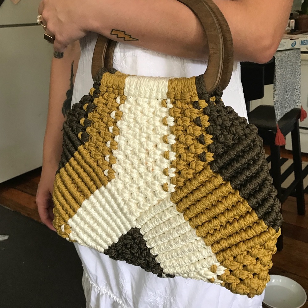Vintage crochet purse with wooden handles